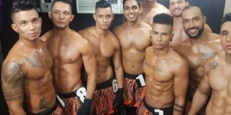 XS CLUB BAR