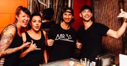 Bar 35 Honolulu Hawaii