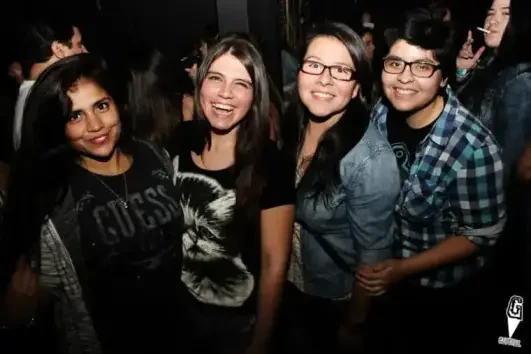 Lola's Bar - Miraflores