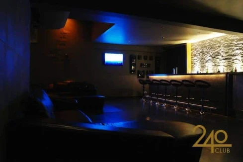 240 Club Lima