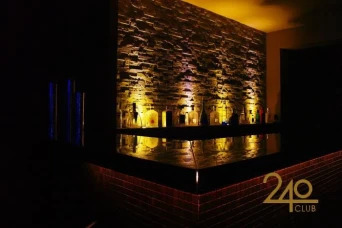 240 Club Lima