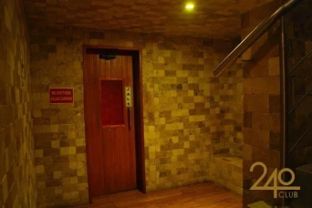240 Club Lima