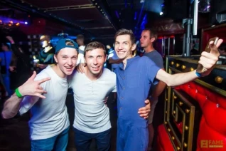 FAME Club & Karaoke