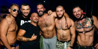 closed-DOM Party @ Q21