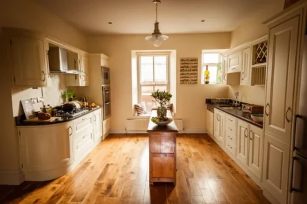 No. 14 Wolfe Tone Square