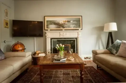 Nr 14 Wolfe Tone Square