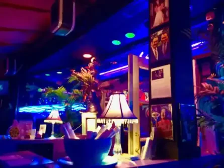 Freddie's Beach Bar & Restaurant