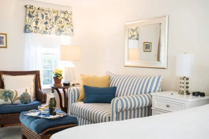 Candleberry Inn