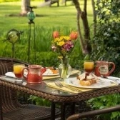 Candleberry Inn