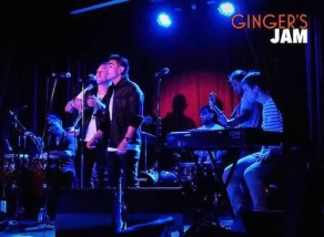 Gingers @ The Oxford gay bar in Sydney