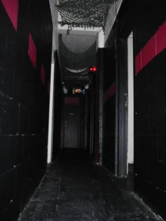 Loja do porão e clube de cruzeiros