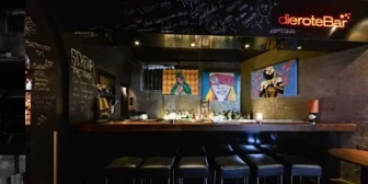 Die Rote Bar