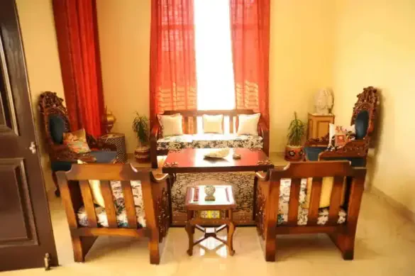 Mister and Art Haveli