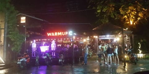 Warm Up Cafe Chiang Mai main 2