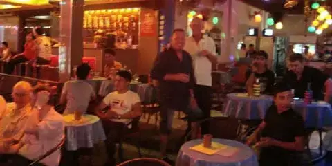 Oscars Bar - CLOSED