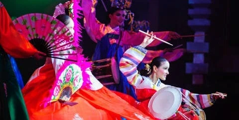 Alcazar Show Bar Pattaya main