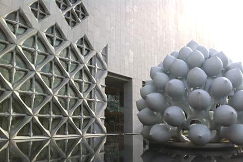 Musée d'art contemporain (MOCA)
