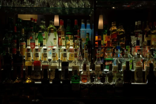 cruising line, cocktails, bar