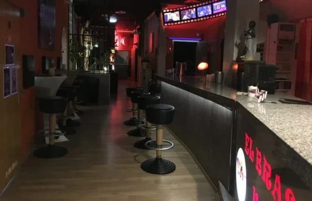 ElBrasi, gay bar, travel gay
