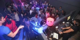 Lovemachine @ Market Place - CLOSED