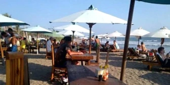 Batu Belig Beach