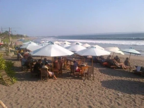 Batu Belig Beach