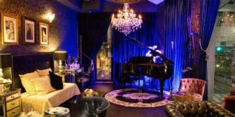 Live Music   9:30pm-11:45pm