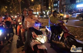 I Tour Vietnam