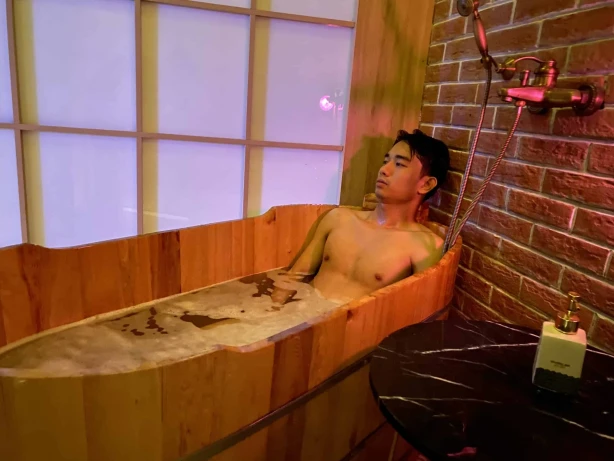 AKIRA Clinic & Spa