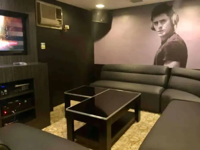 Apollo - Male Entertainment & KTV Bar