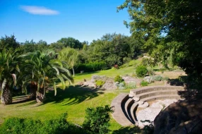 SunCave Gardens