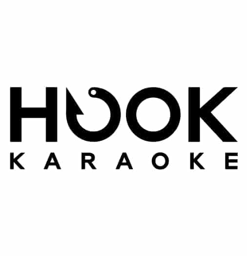 HOOK menunjukkan karaoke