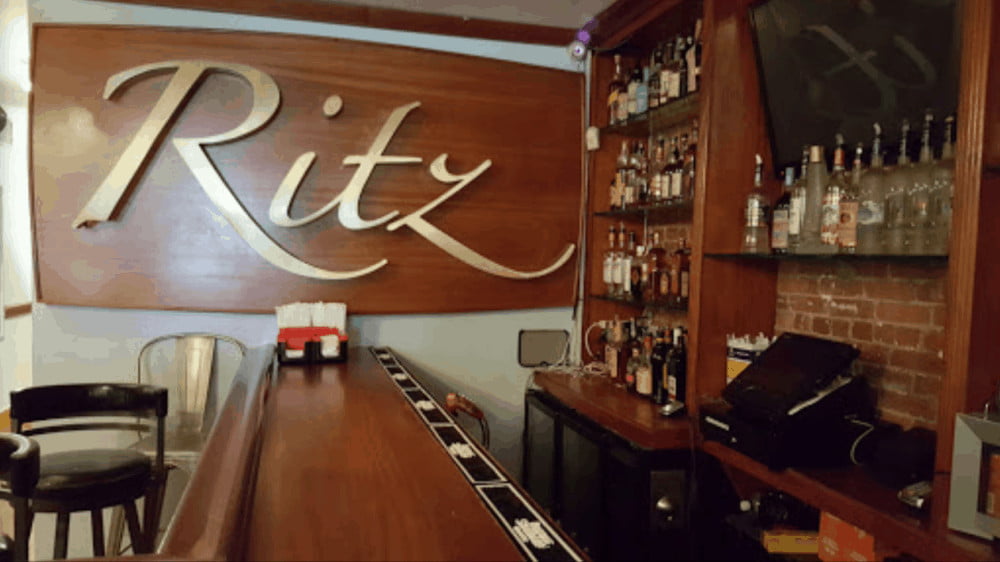 Bar i salon Ritz