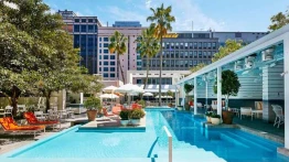 Ivy Pool Bar