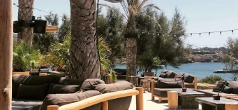 Scorpios Plajı Mikonos