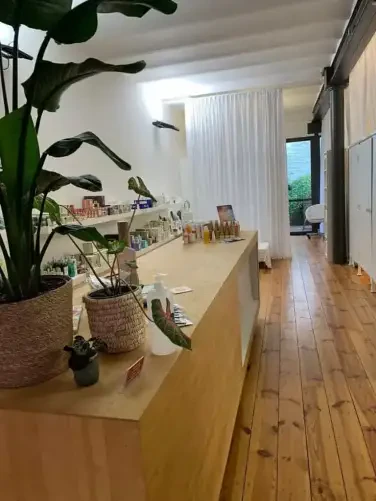 Skin Care by Nathalie