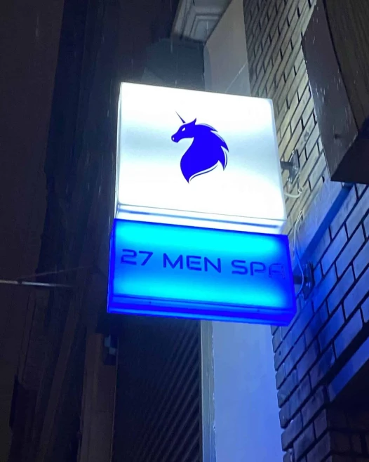 27 Men Spa