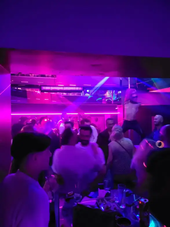 Club Pose
