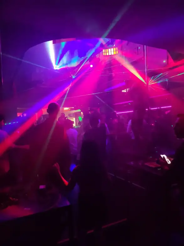 Club Pose