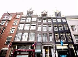 Quentin Golden Bear Hotel