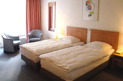 RHO Hotel