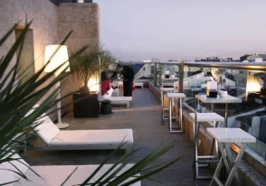 Urban Hotel
