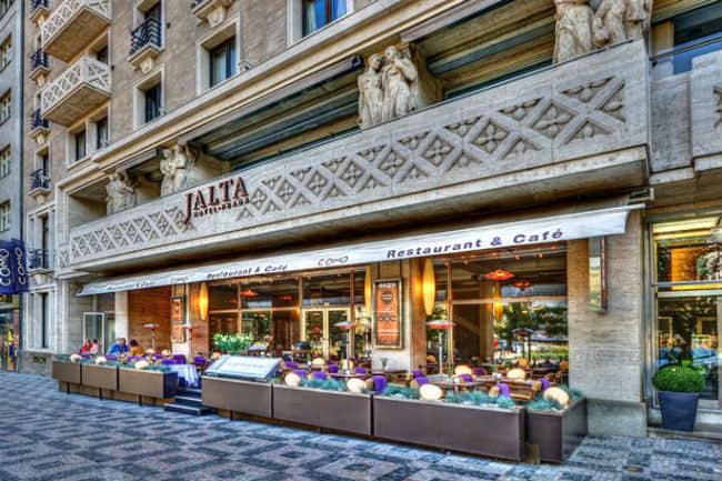 JALTA Boutique Hotel