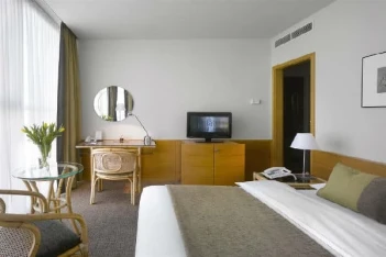 K + K Hotel Fenix