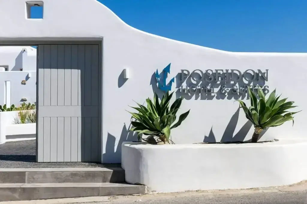 Poseidon Hotel Suites