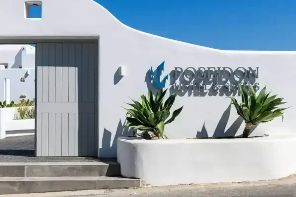 Poseidon Hotel Suites