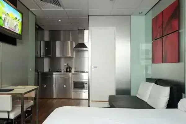 Stylotel London Suites