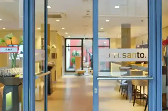 Hotel Santo