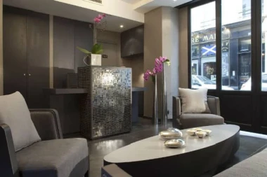 Hotel Caron