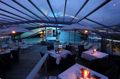 Goldstar Resort & Suites